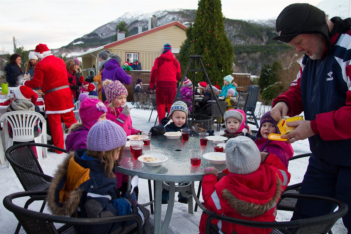 Juletrefest 12.desember 2017, foto Hilde Ranheim Kvalvik.